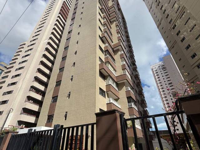 #5 - Apartamento para Venda em Fortaleza - CE