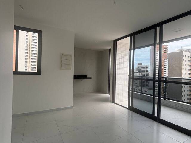 Apartamento para Venda em Fortaleza - 3
