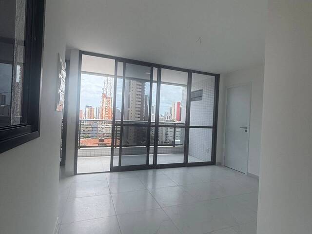 Apartamento para Venda em Fortaleza - 2
